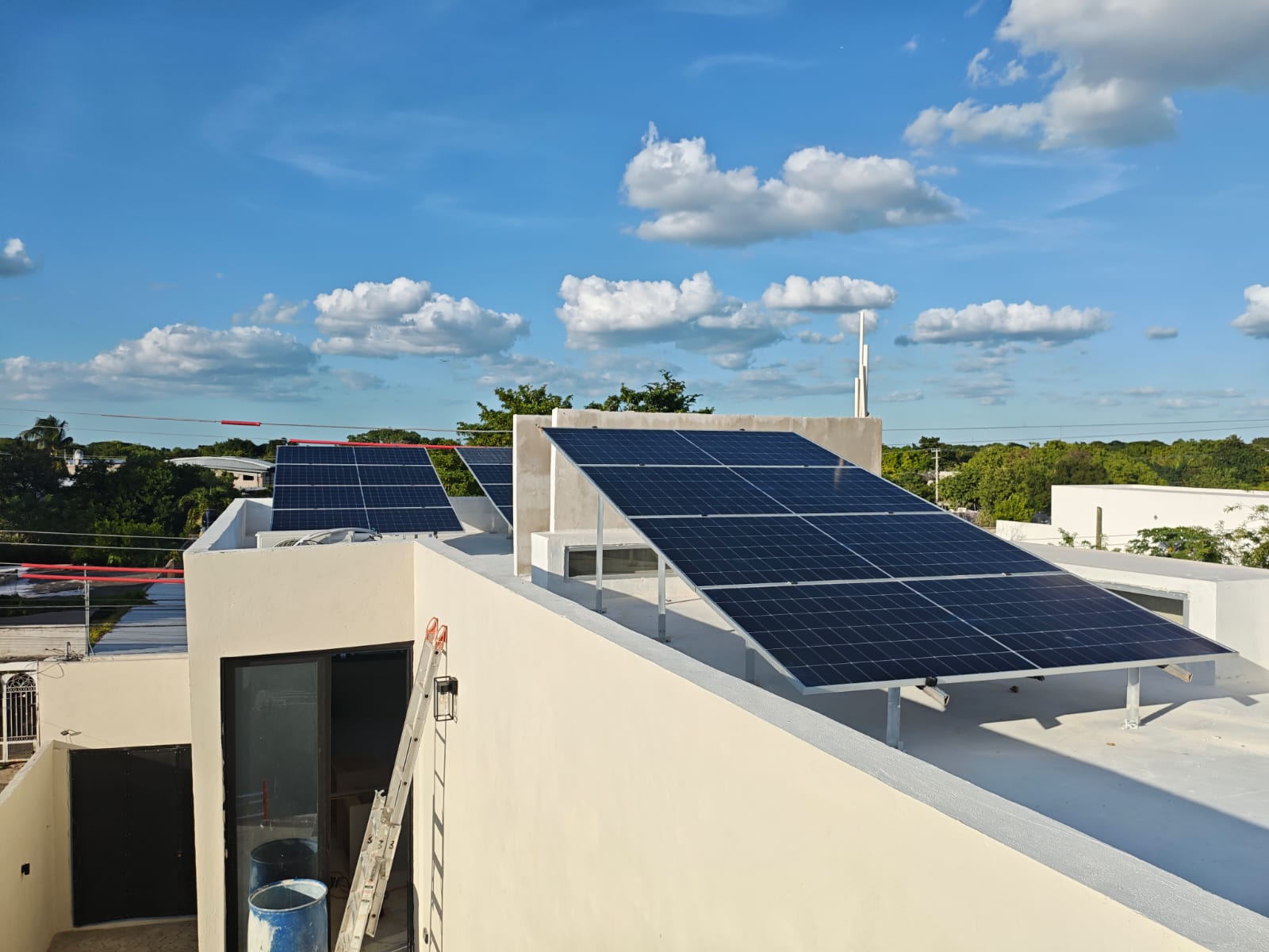 Sistema fotovoltaico residencial 4